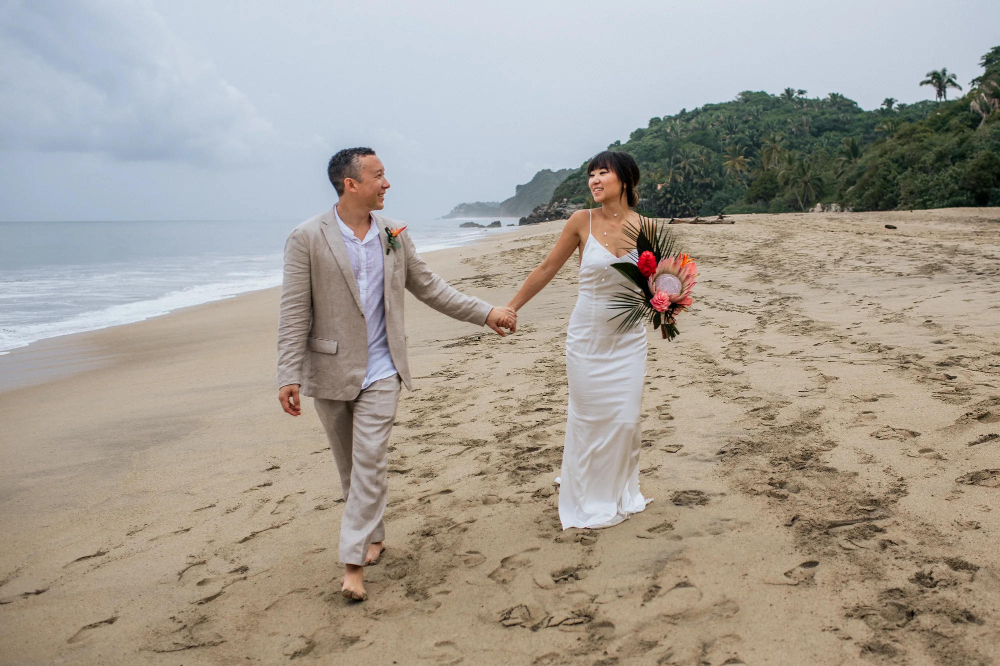 Beachfront wedding at Flor de Playa in Sayulita, Nayarit, Mexico