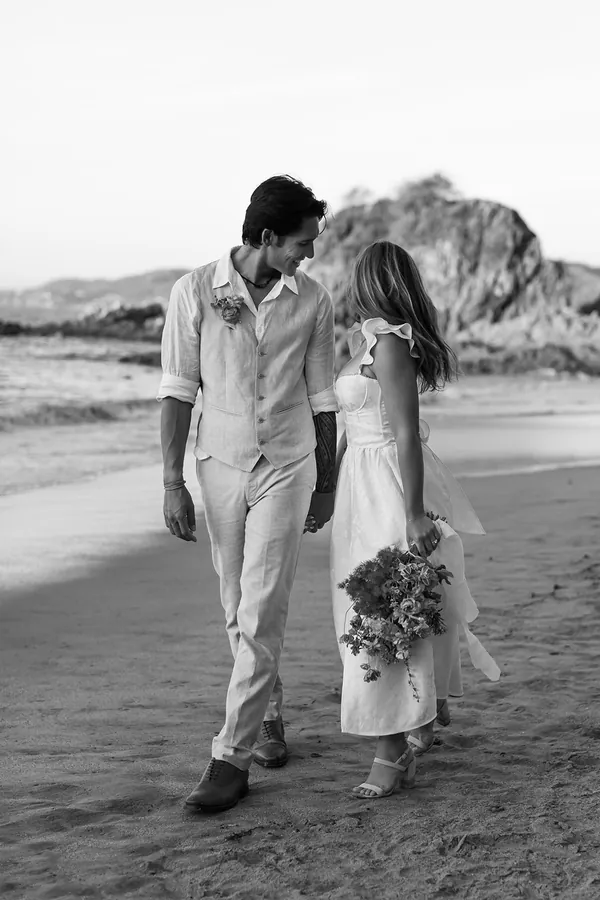 Boda en la playa en Don Pedro's Palapa, Sayulita, Nayarit, México