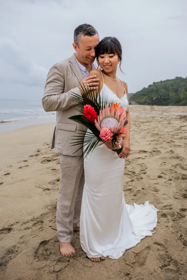 Beachfront wedding at Flor de Playa in Sayulita, Nayarit, Mexico