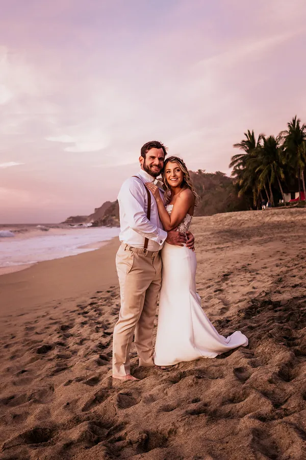 Boda frente al mar en Flor de Playa, Sayulita, Nayarit, México