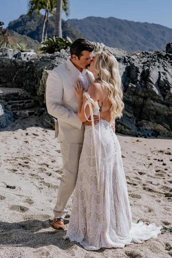 Clifftop wedding at Casa Karma in Puerto Vallarta, Jalisco, Mexico