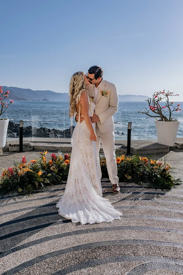 Clifftop wedding at Casa Karma in Puerto Vallarta, Jalisco, Mexico